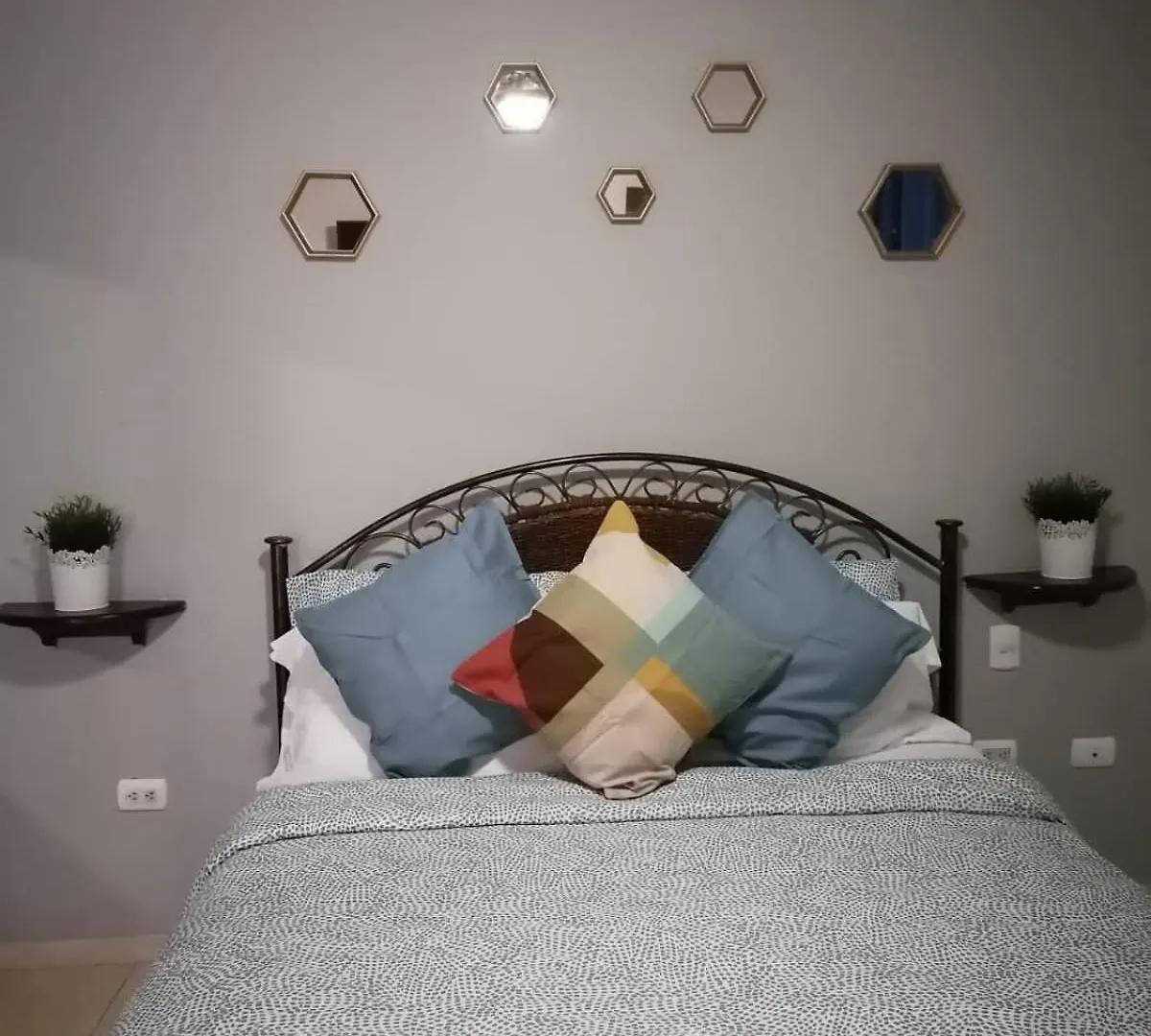 Apartmán To Little Away From El Conde ,Museums, Parks In The Colonia Zone Santo Domingo